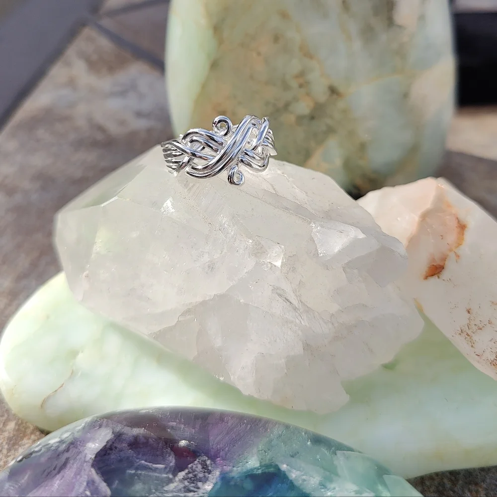 6-Band Infinity Puzzle Ring, 925 Sterling Silver, size 9 - Picture 5 of 8